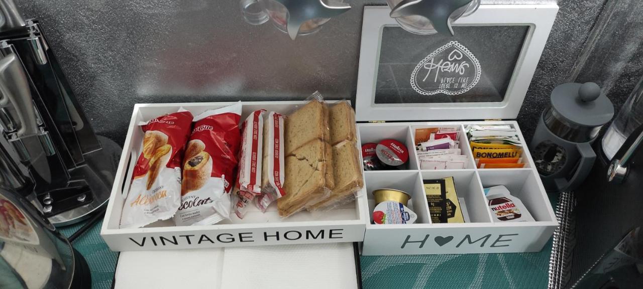 Silver Home Bagnolo San Vito エクステリア 写真